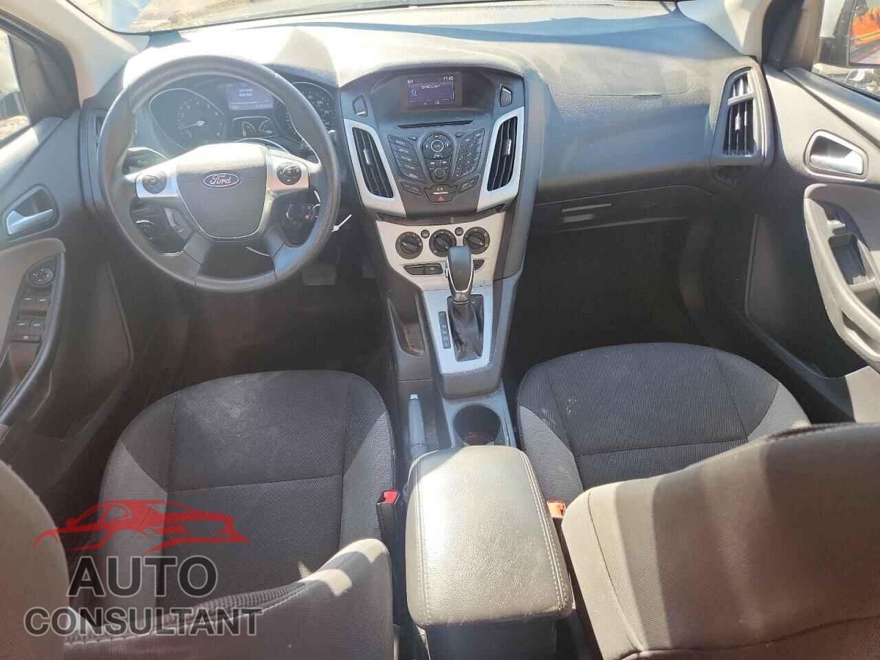 FORD FOCUS 2014 - 1FADP3F21EL374183