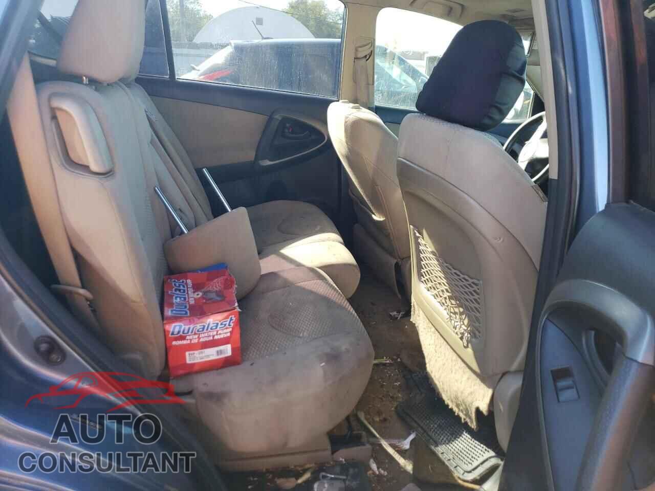 TOYOTA RAV4 2012 - JTMBF4DV4CD044651