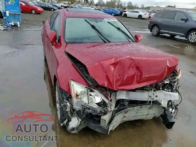 LEXUS IS 2013 - JTHBF5C24D5190703
