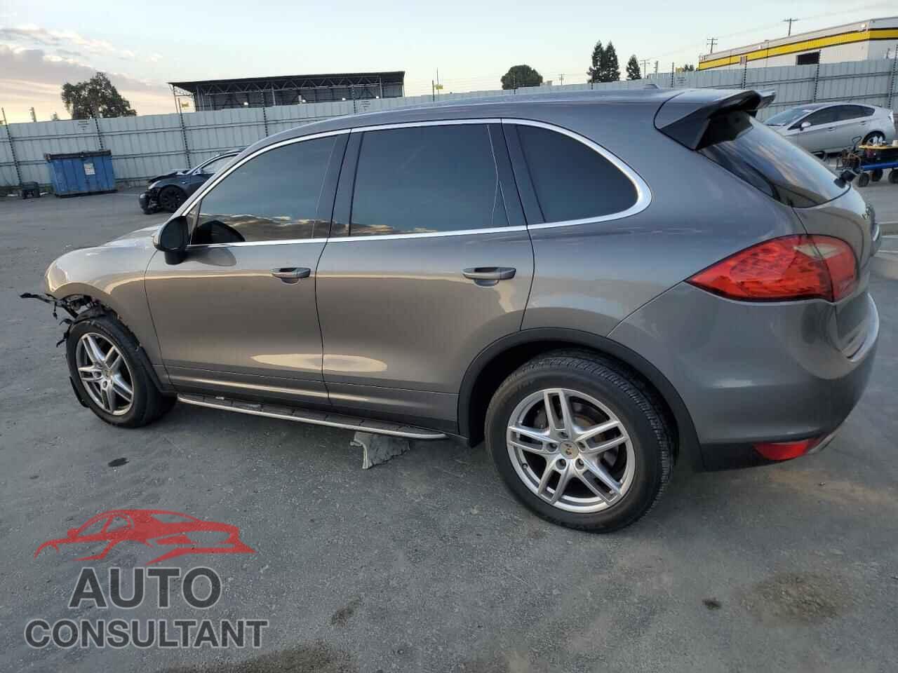 PORSCHE CAYENNE 2012 - WP1AA2A21CLA01124