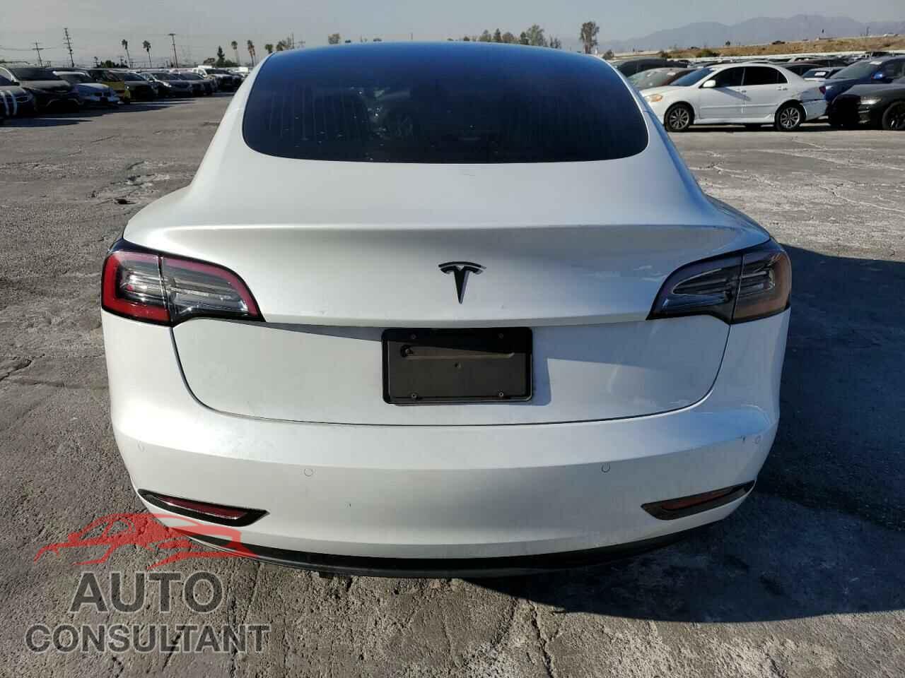 TESLA MODEL 3 2020 - 5YJ3E1EA6LF741121