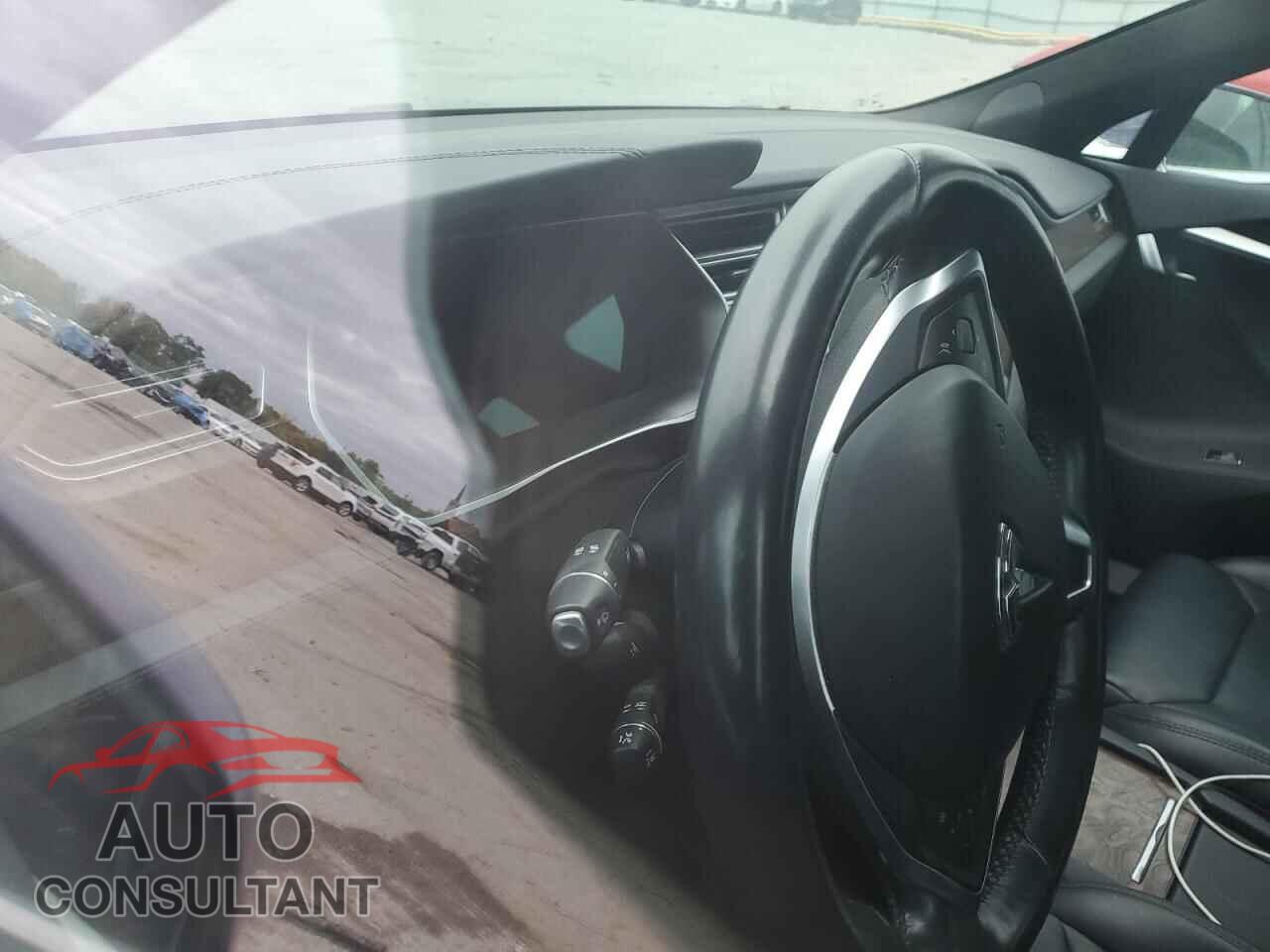 TESLA MODEL S 2017 - 5YJSA1E2XHF218367