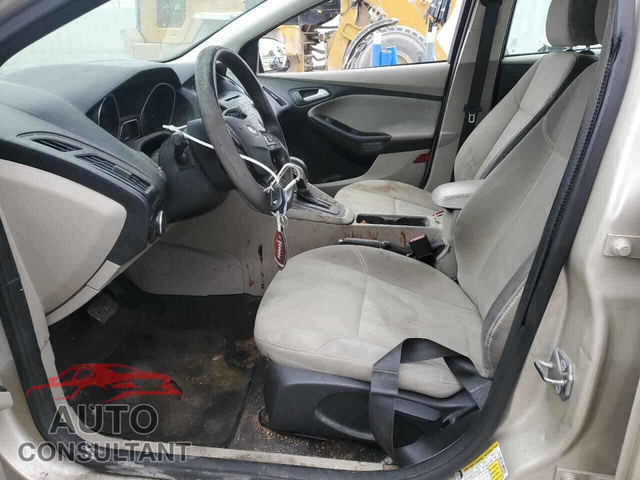 FORD FOCUS 2017 - 1FADP3F21HL235031