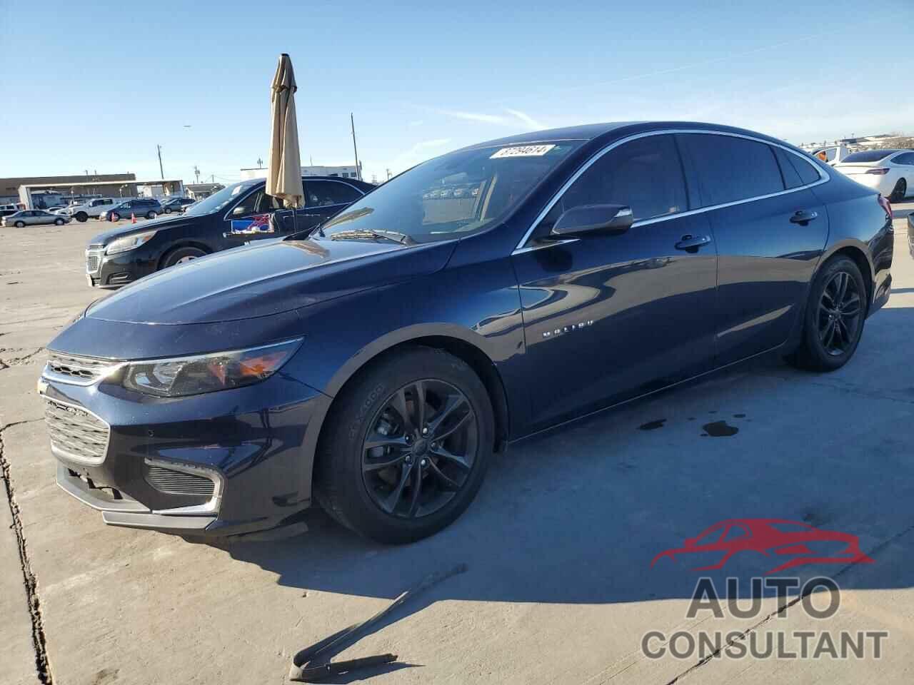 CHEVROLET MALIBU 2017 - 1G1ZE5ST7HF108677