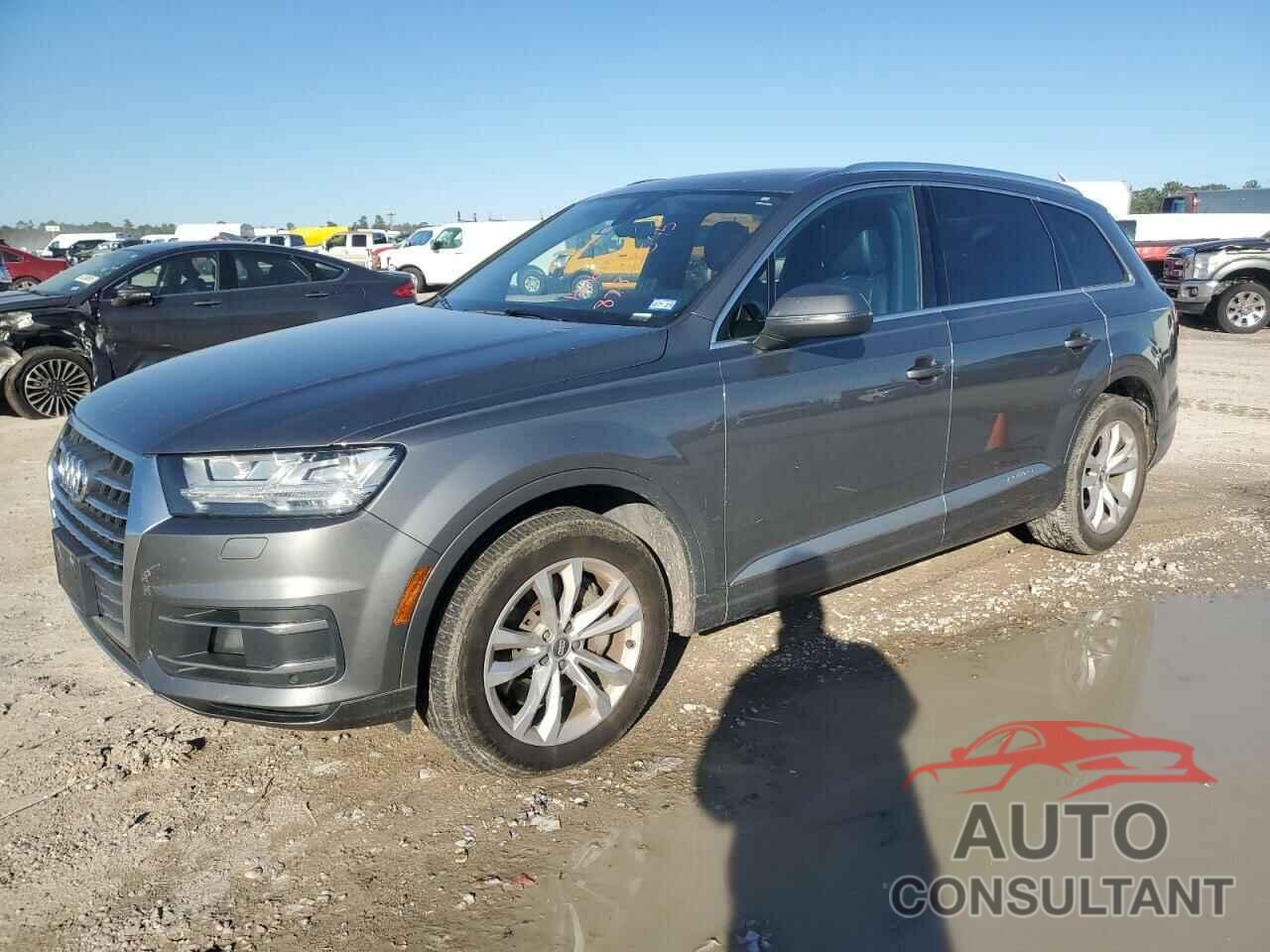 AUDI Q7 2017 - WA1LAAF73HD026143