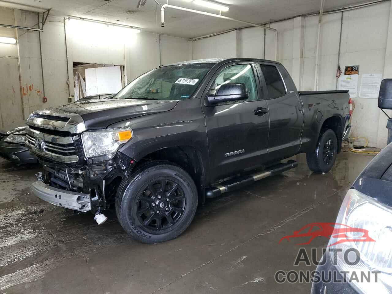 TOYOTA TUNDRA 2017 - 5TFUM5F1XHX074547