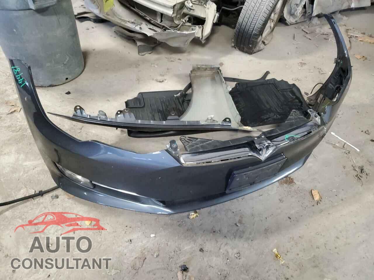 TESLA MODEL S 2016 - 5YJSA1E2XGF160422