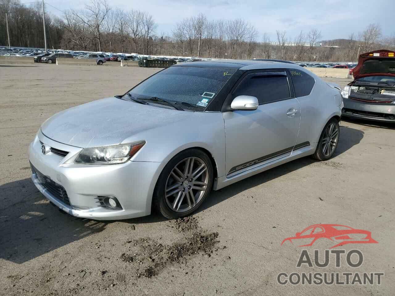 TOYOTA SCION 2011 - JTKJF5C75B3007089