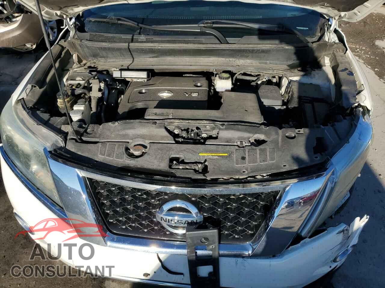 NISSAN PATHFINDER 2013 - 5N1AR2MMXDC637187