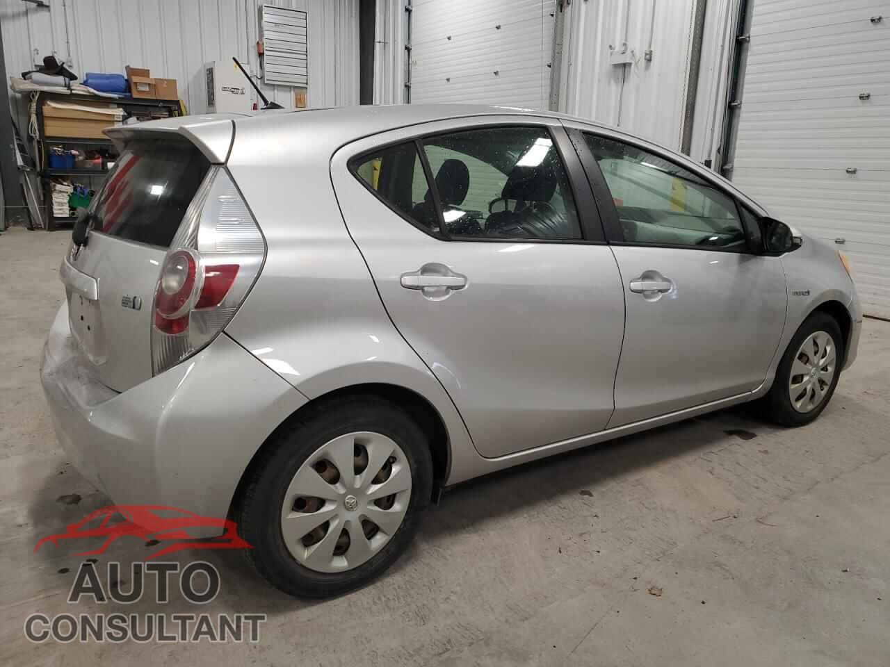 TOYOTA PRIUS 2012 - JTDKDTB31C1006233