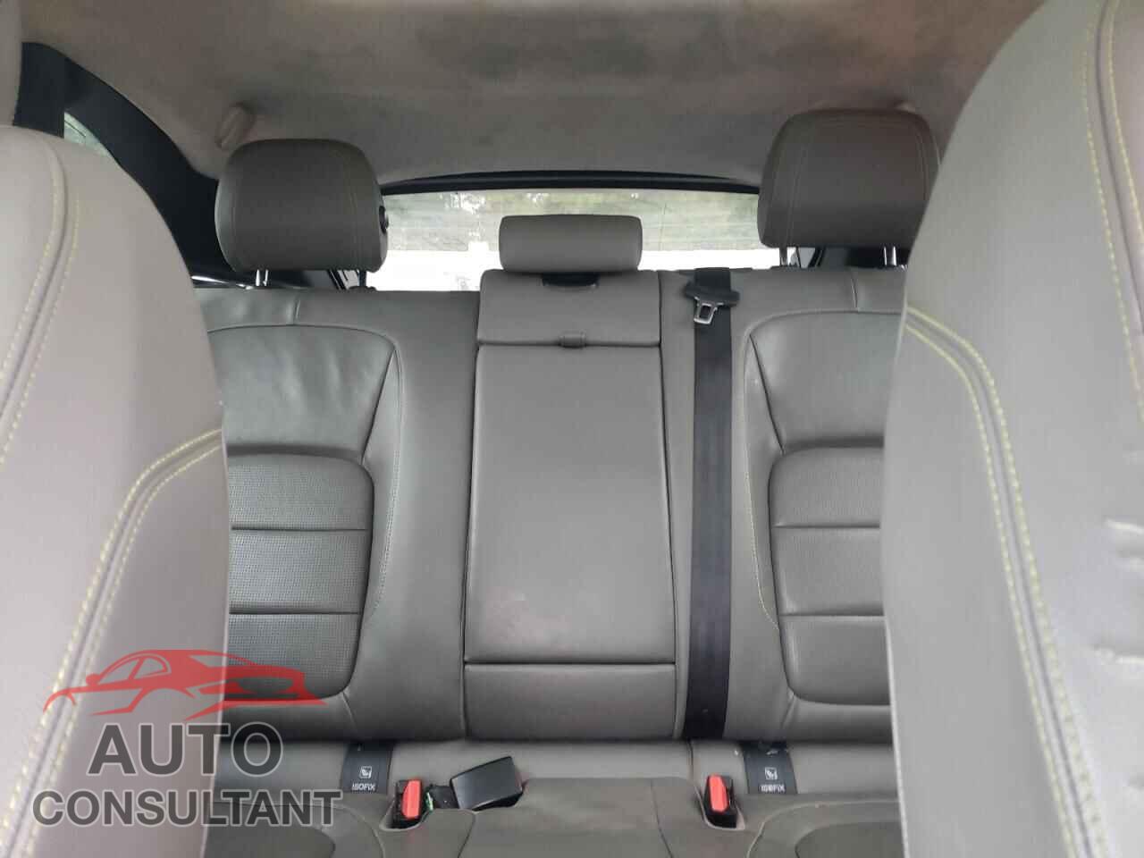 JAGUAR F-PACE 2017 - SADCL2BVXHA098814