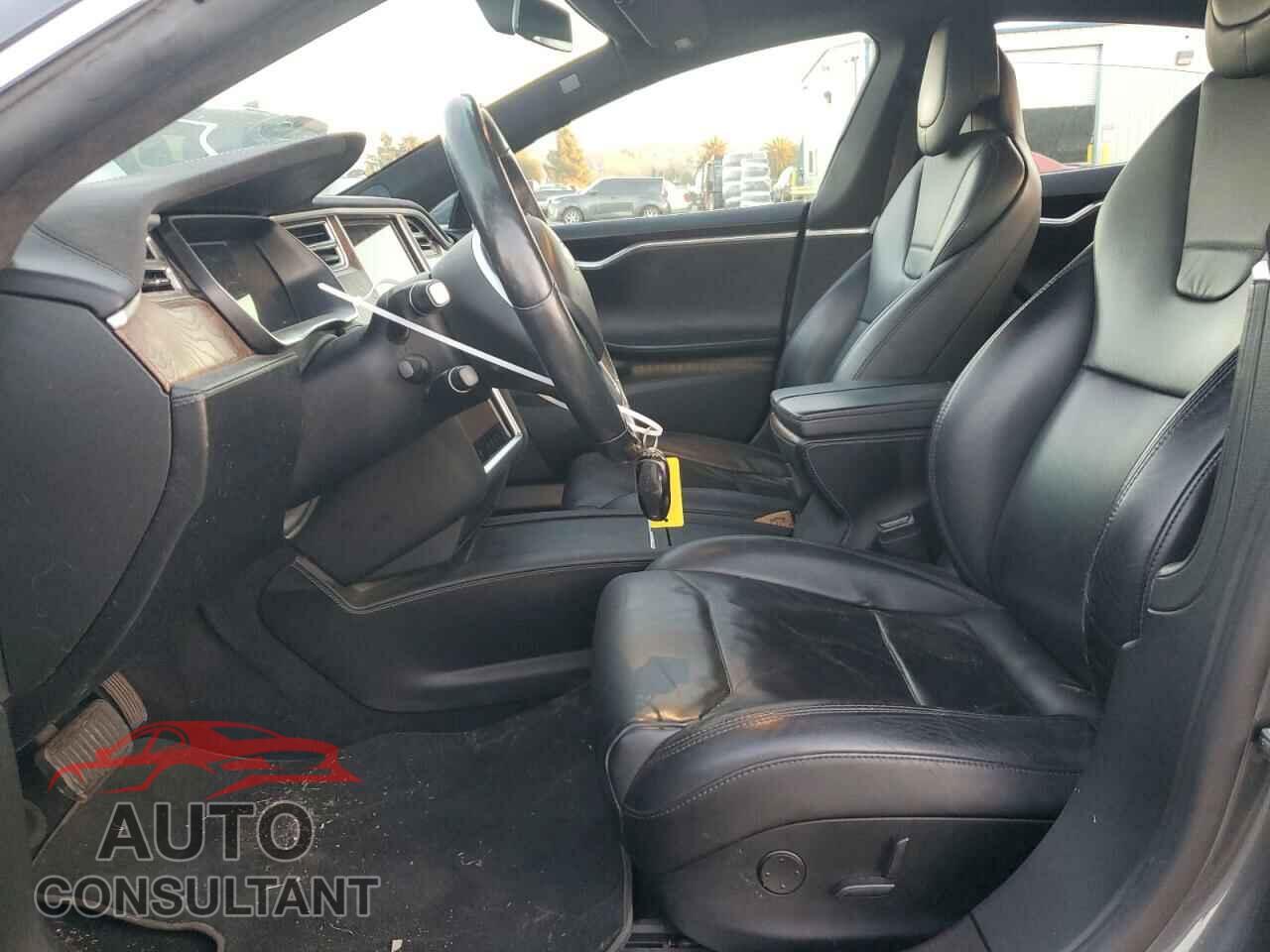 TESLA MODEL S 2017 - 5YJSA1E26HF186629