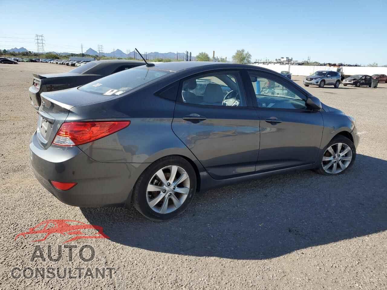 HYUNDAI ACCENT 2013 - KMHCU4AE2DU365499