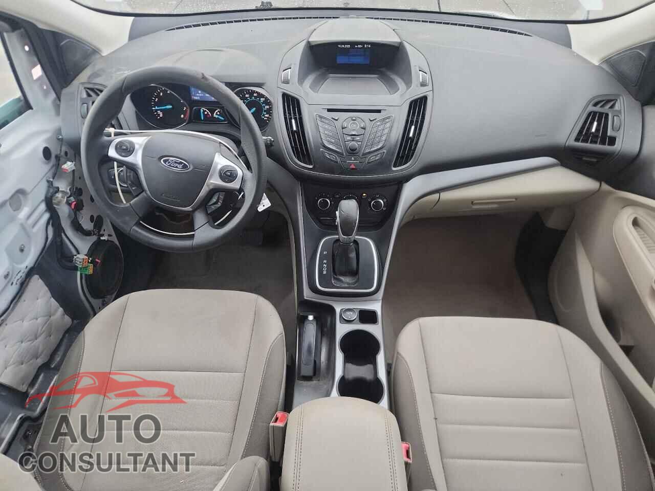 FORD ESCAPE 2013 - 1FMCU9G91DUD40164