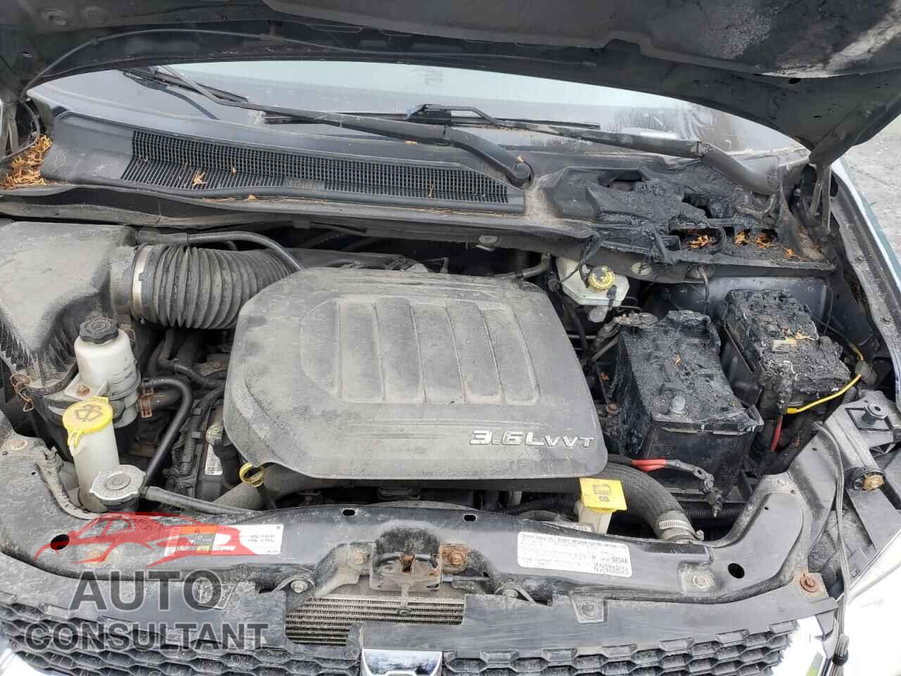 DODGE CARAVAN 2013 - 2C4RDGBG9DR728166