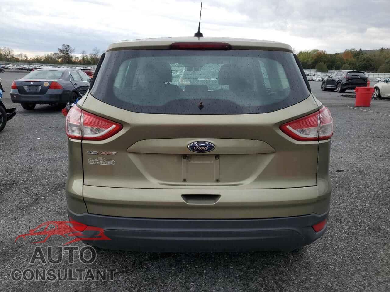 FORD ESCAPE 2013 - 1FMCU0F76DUC33042