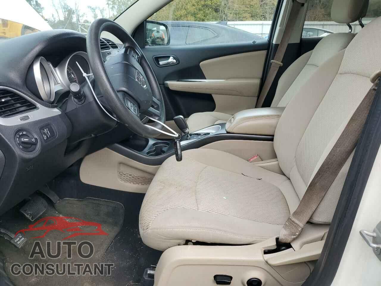 DODGE JOURNEY 2017 - 3C4PDCBG8HT526616