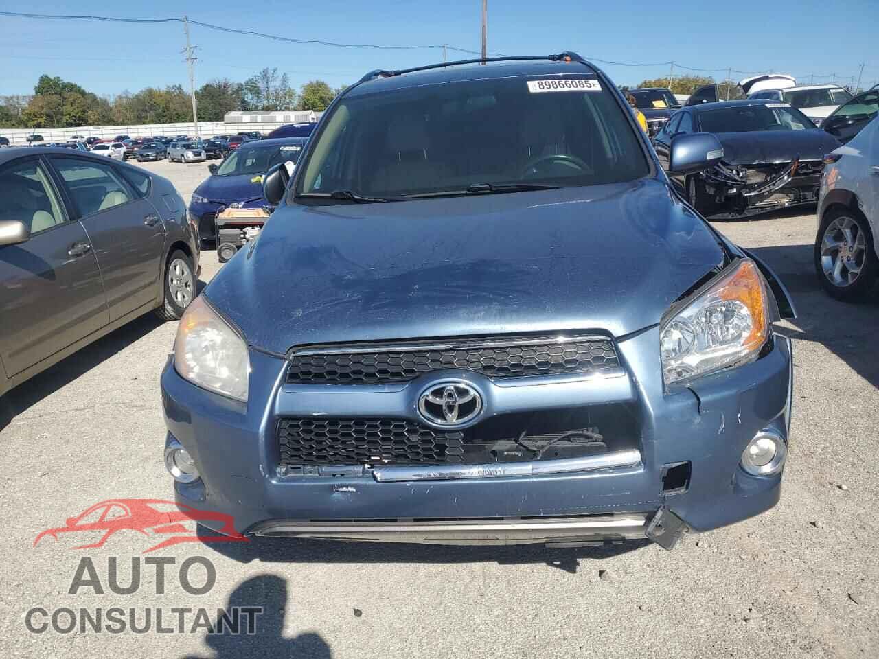 TOYOTA RAV4 2011 - 2T3DF4DV7BW150294