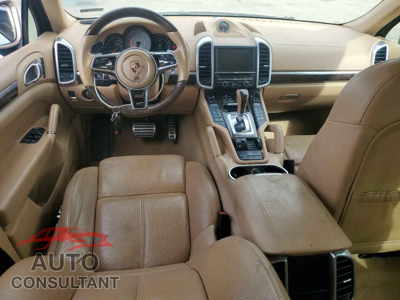 PORSCHE CAYENNE 2016 - WP1AB2A25GLA94006