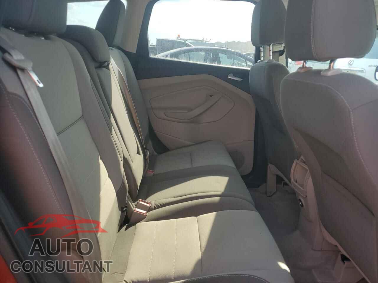 FORD ESCAPE 2014 - 1FMCU9GX7EUB63068