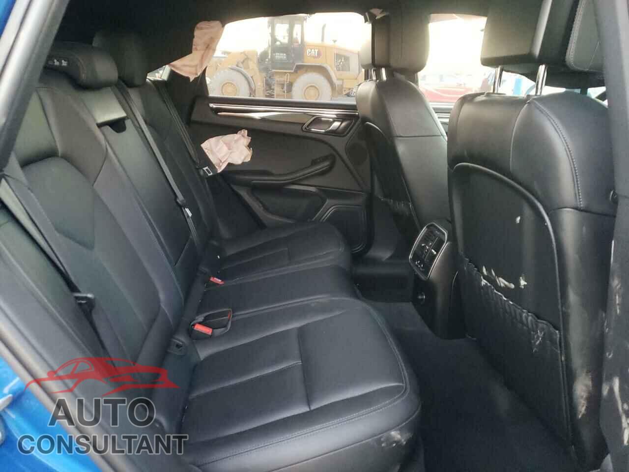 PORSCHE MACAN 2015 - WP1AB2A50FLB42861