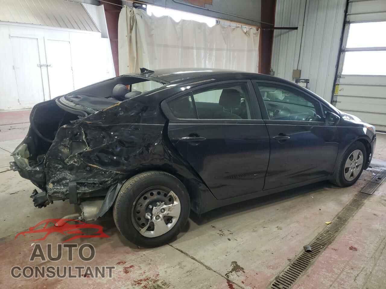 KIA FORTE 2017 - 3KPFK4A71HE040825