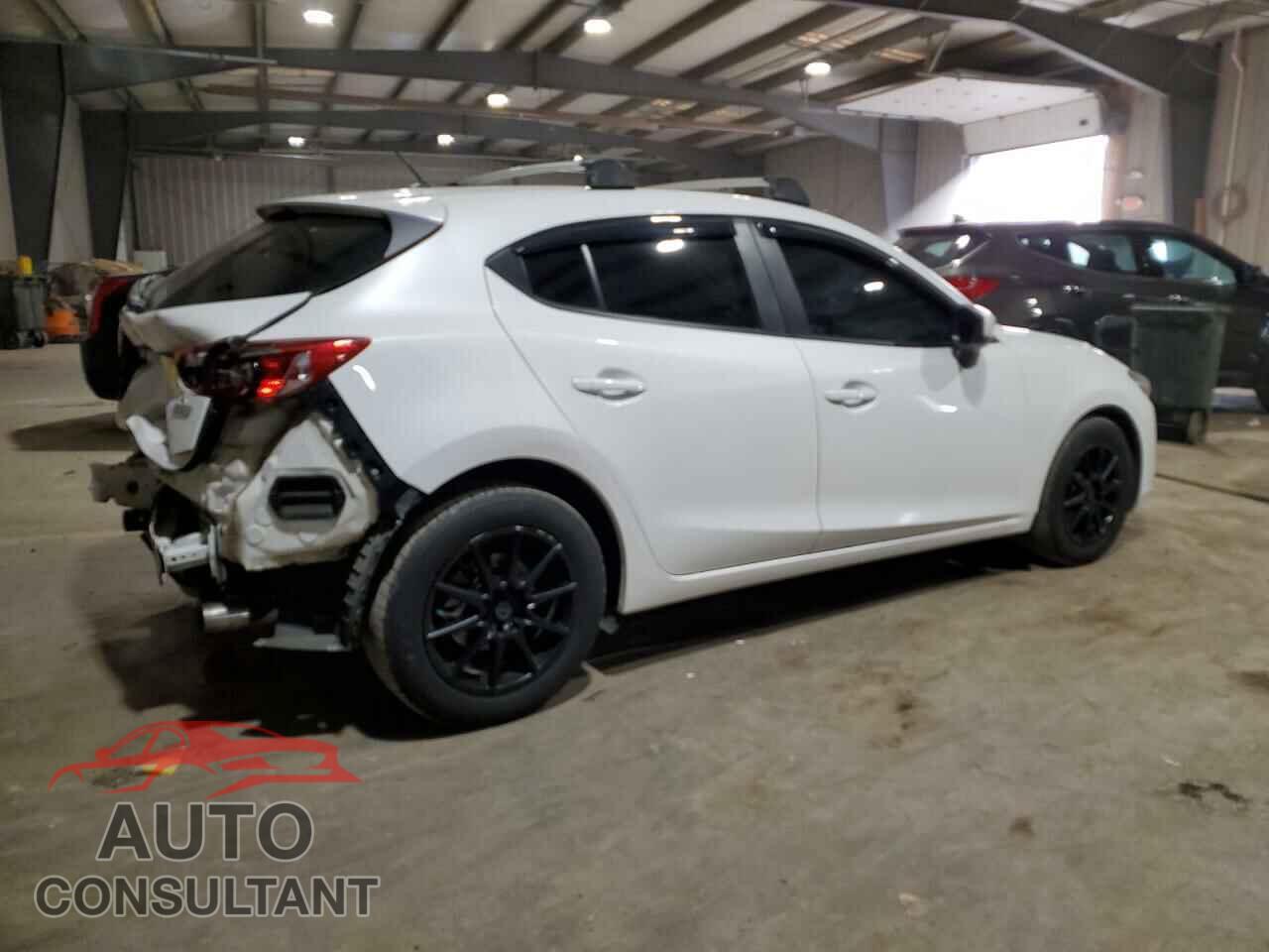 MAZDA 3 2017 - 3MZBN1K77HM151157