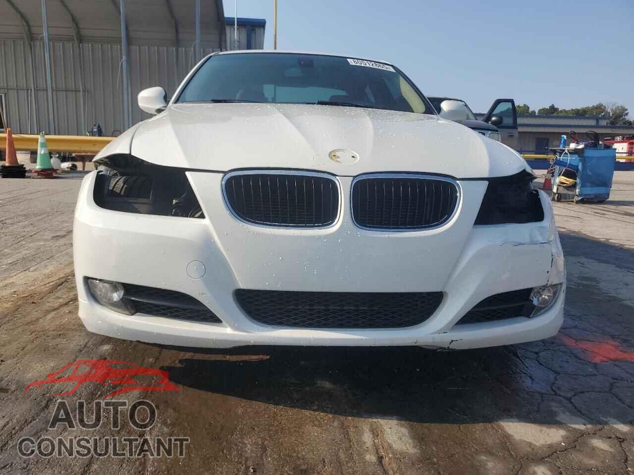 BMW 3 SERIES 2011 - WBAPH7C56BE677550