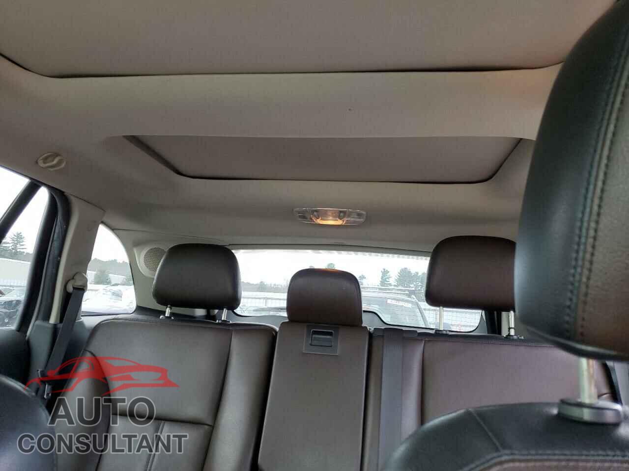 FORD EDGE 2011 - 2FMDK4KC1BB103044
