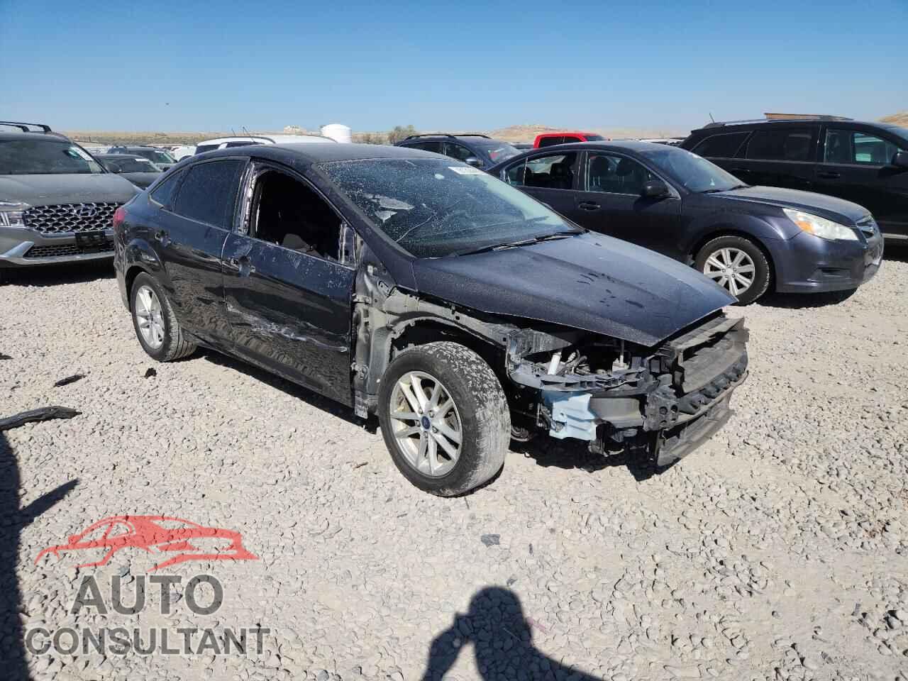 FORD FOCUS 2015 - 1FADP3F21FL221966