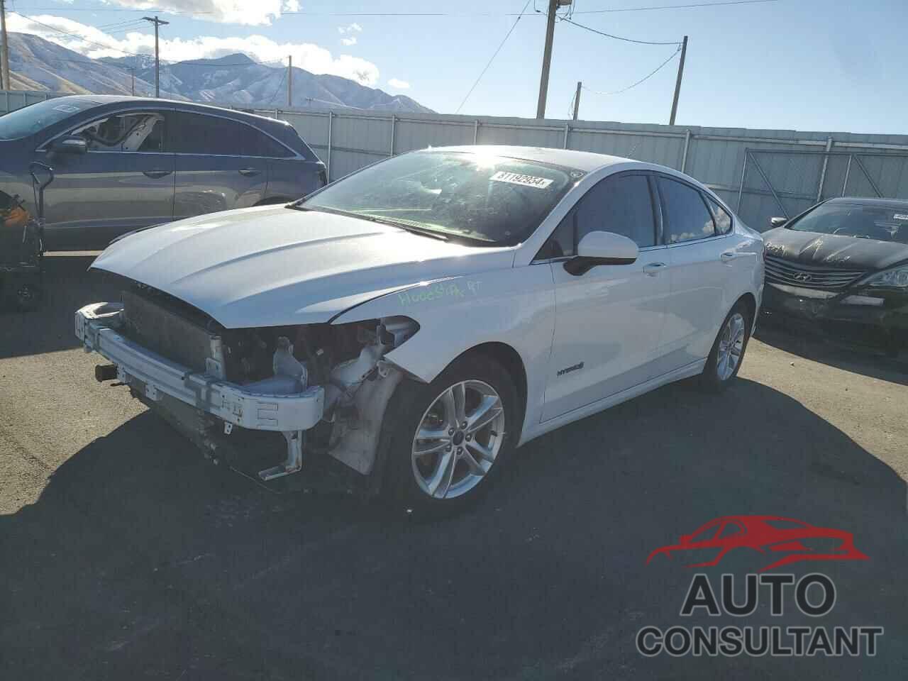 FORD FUSION 2018 - 3FA6P0LU4JR281263