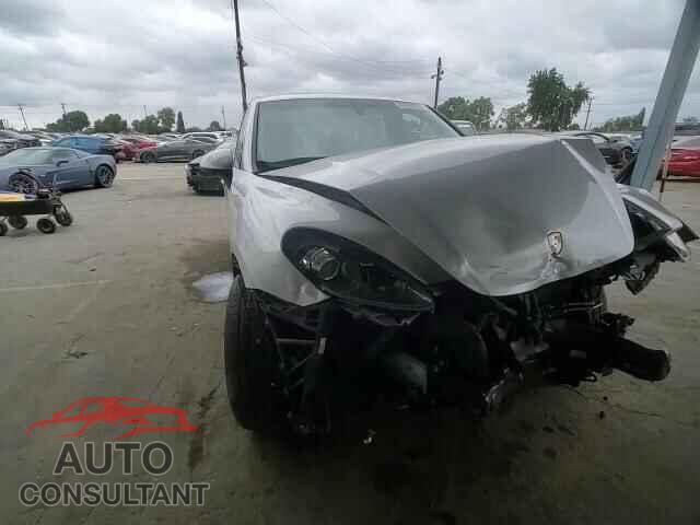 PORSCHE CAYENNE 2012 - WP1AB2A20CLA44561