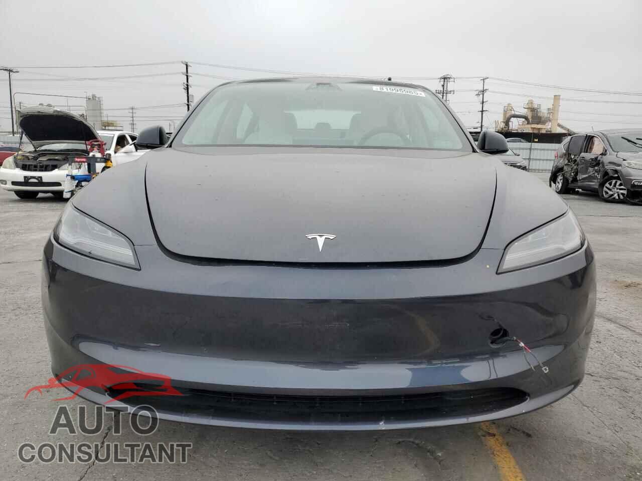TESLA MODEL 3 2025 - 5YJ3E1EA1SF981434