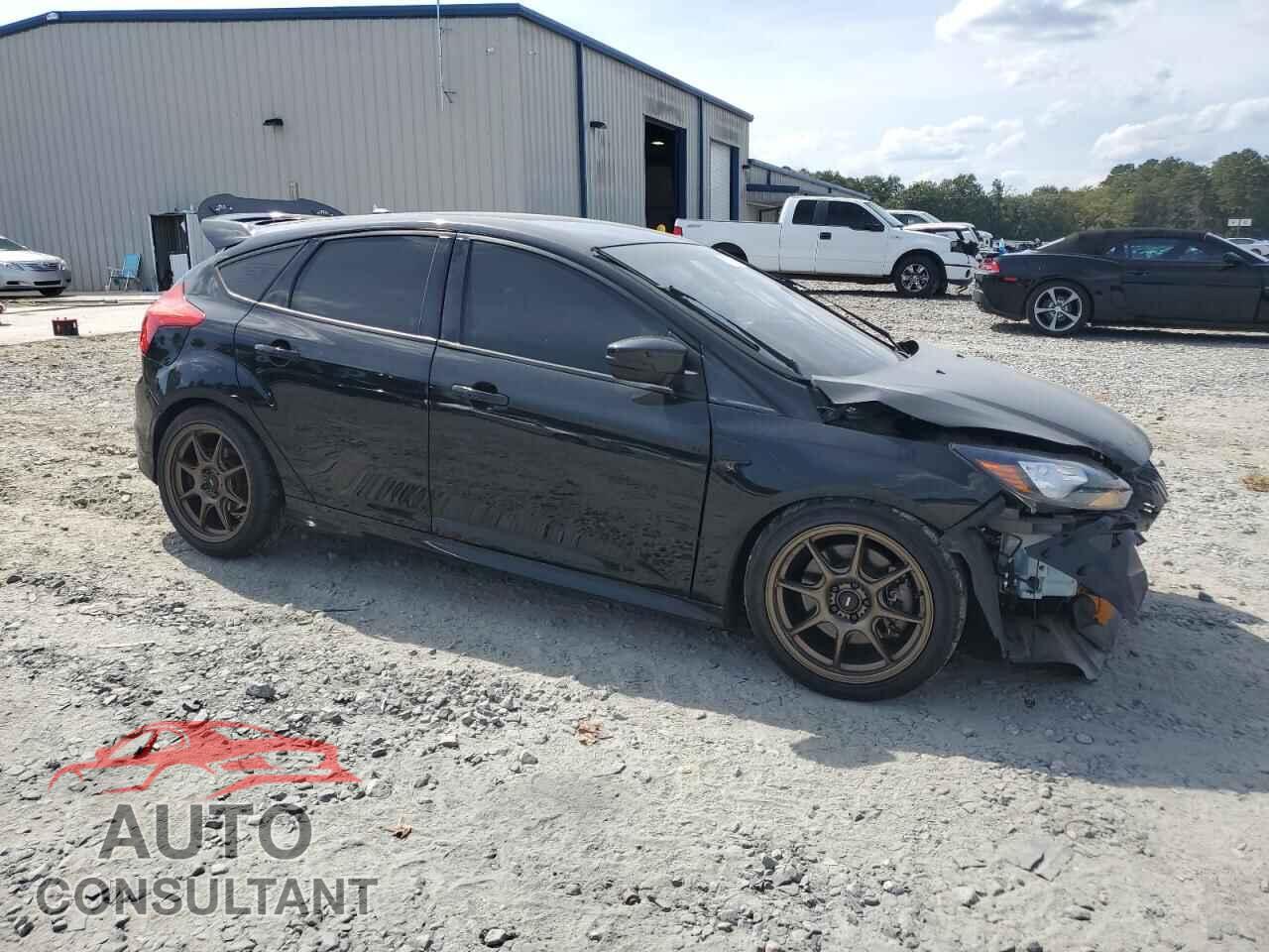 FORD FOCUS 2014 - 1FADP3L97EL378322