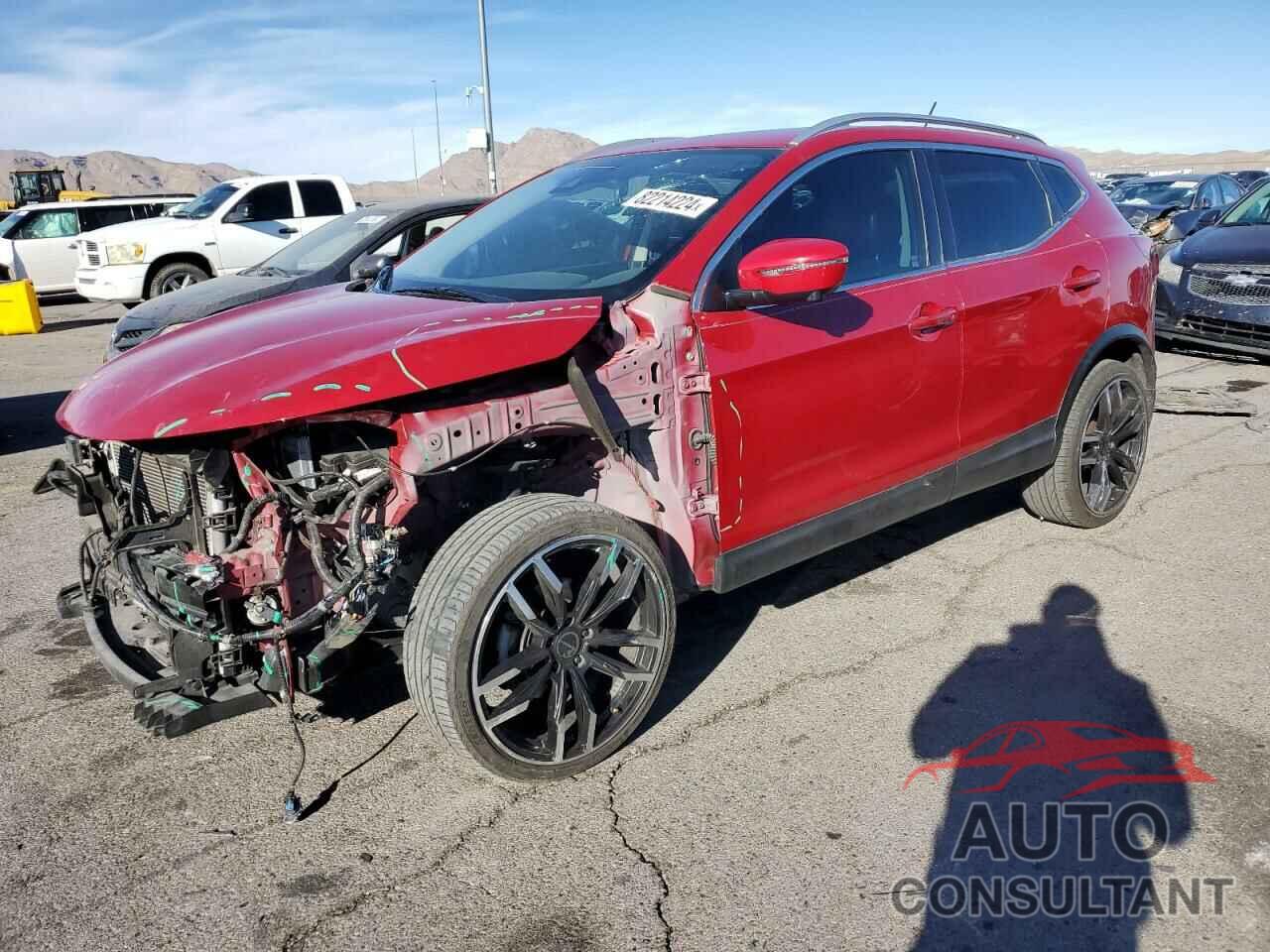 NISSAN ROGUE 2018 - JN1BJ1CPXJW101486