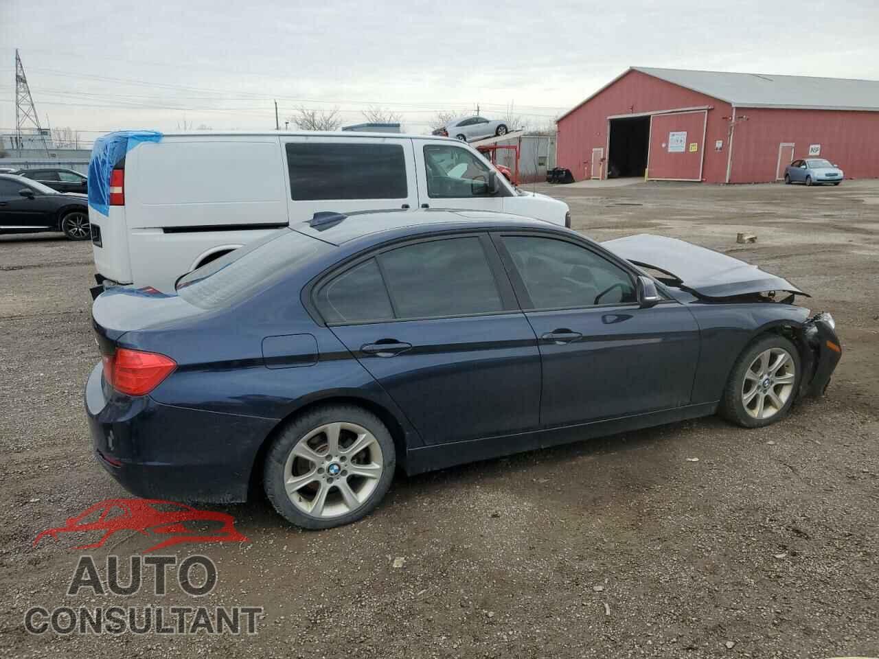 BMW 3 SERIES 2012 - WBA3B1C57CF461246