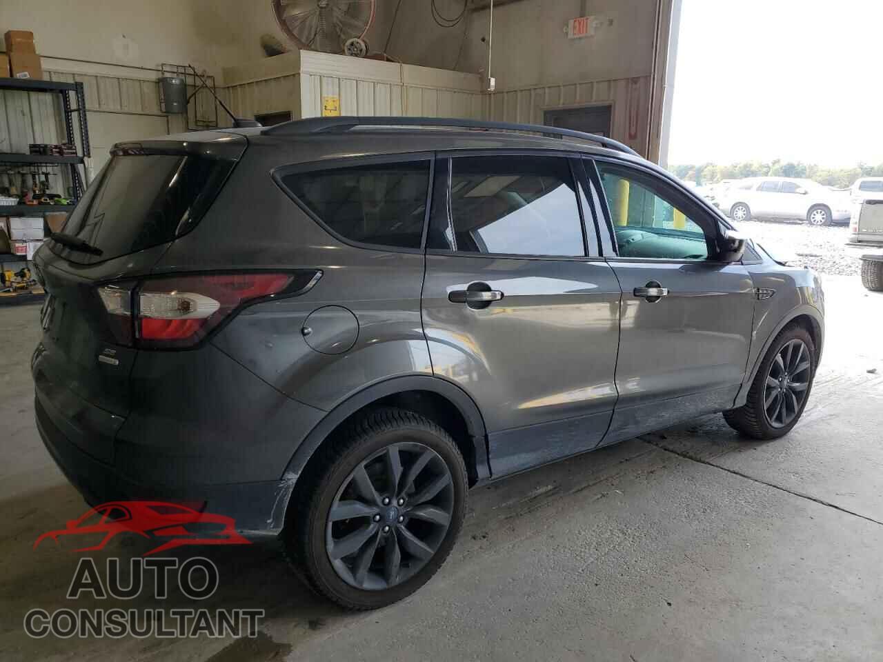 FORD ESCAPE 2017 - 1FMCU0G99HUC76344