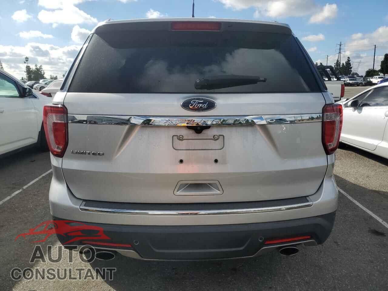 FORD EXPLORER 2018 - 1FM5K7F82JGB33336