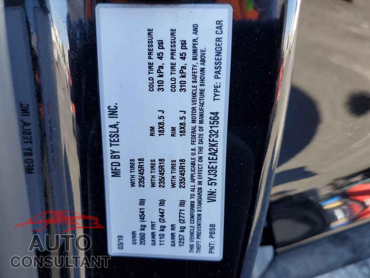 TESLA MODEL 3 2019 - 5YJ3E1EA2KF321564