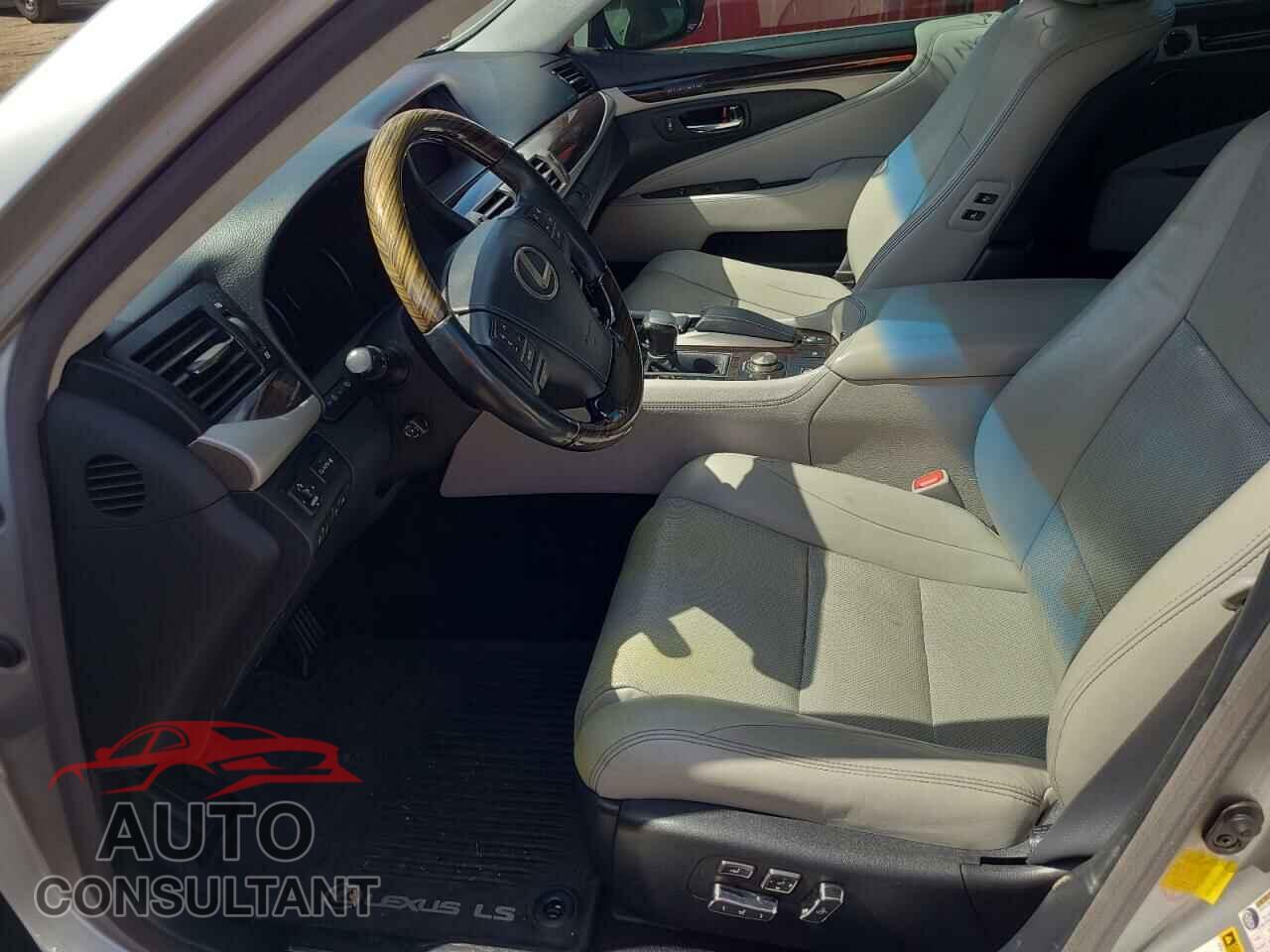 LEXUS LS460 2015 - JTHGL5EFXF5055498