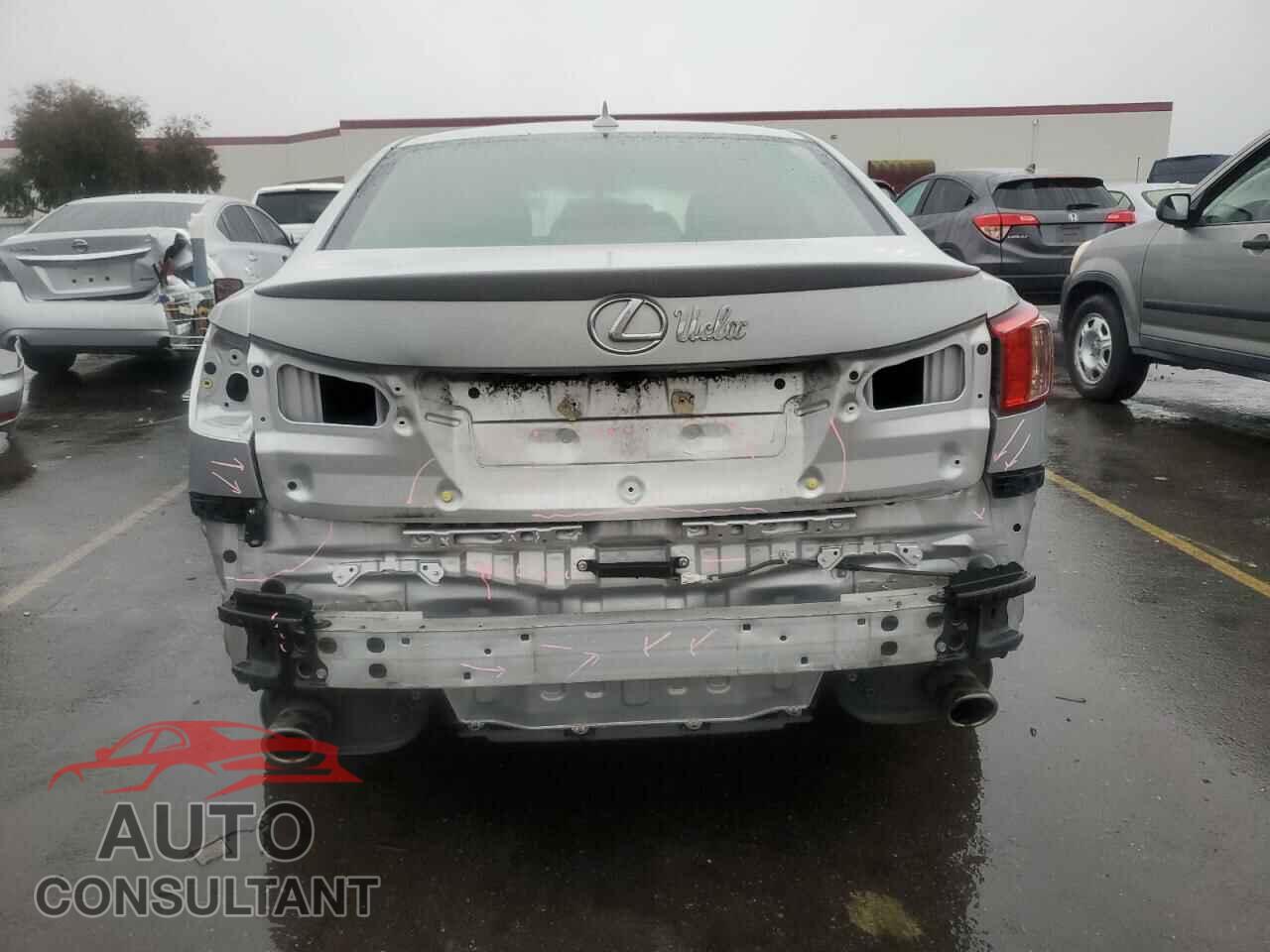 LEXUS IS 2011 - JTHBF5C29B5147892