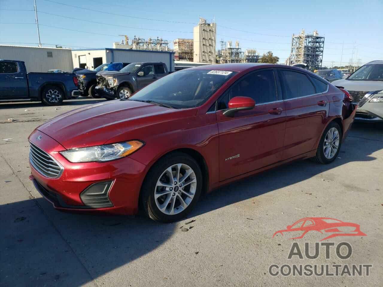 FORD FUSION 2019 - 3FA6P0LU1KR242633