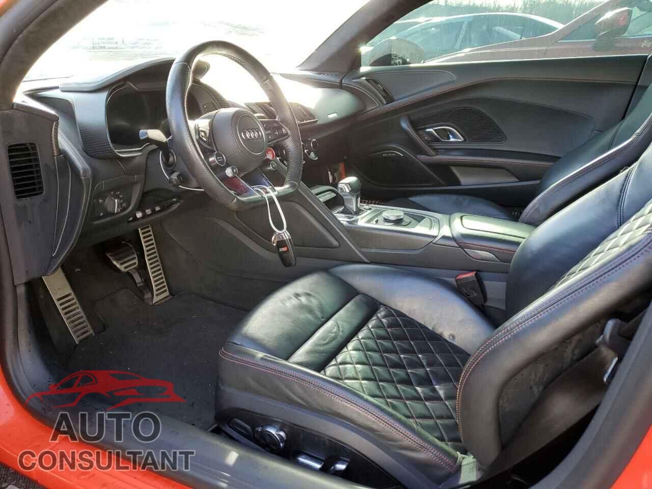 AUDI R8 2017 - WUAKBAFX5H7901030
