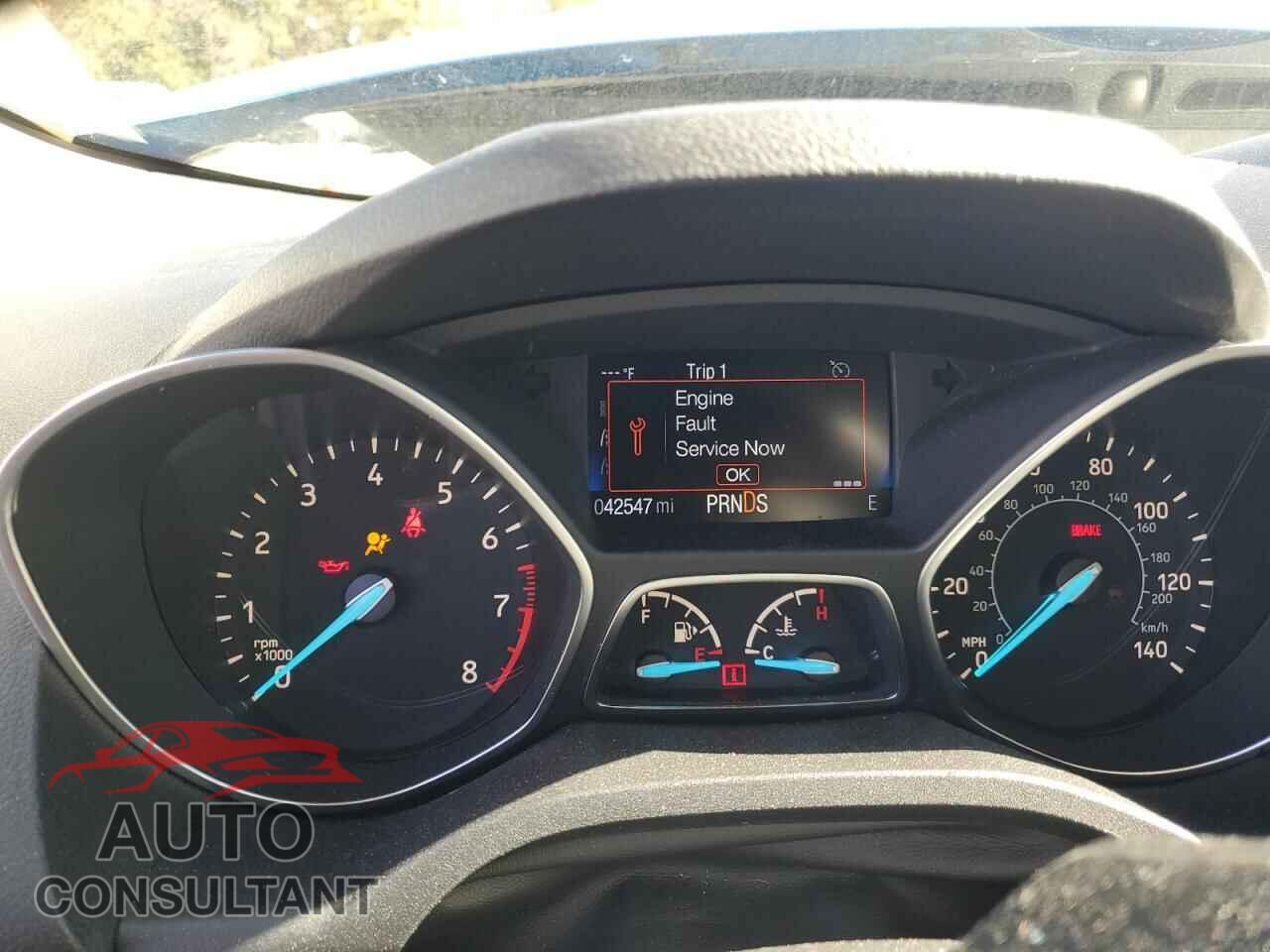 FORD ESCAPE 2017 - 1FMCU0GD9HUC92726