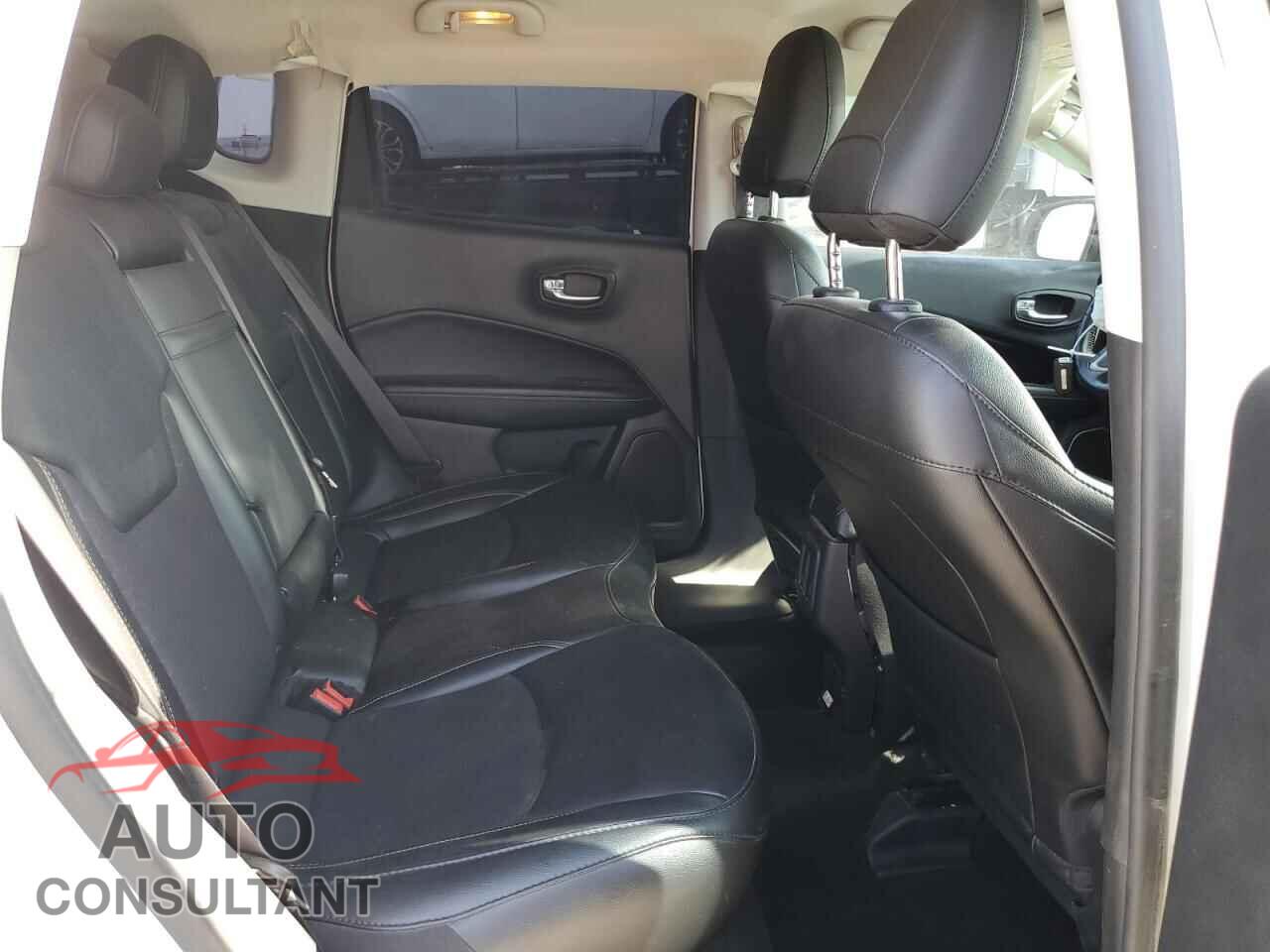 JEEP COMPASS 2019 - 3C4NJCBB6KT832256