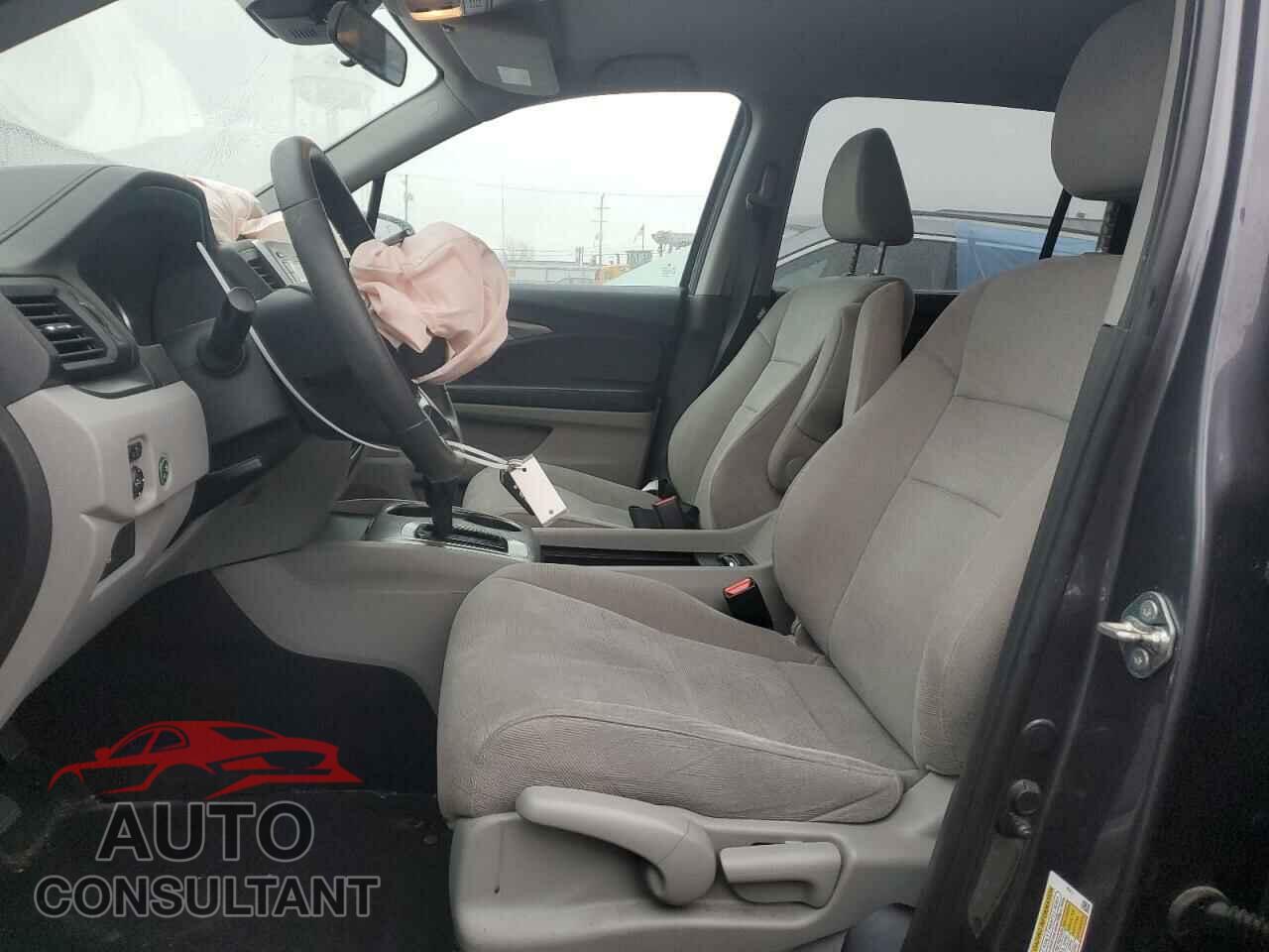 HONDA PILOT 2019 - 5FNYF6H16KB083696