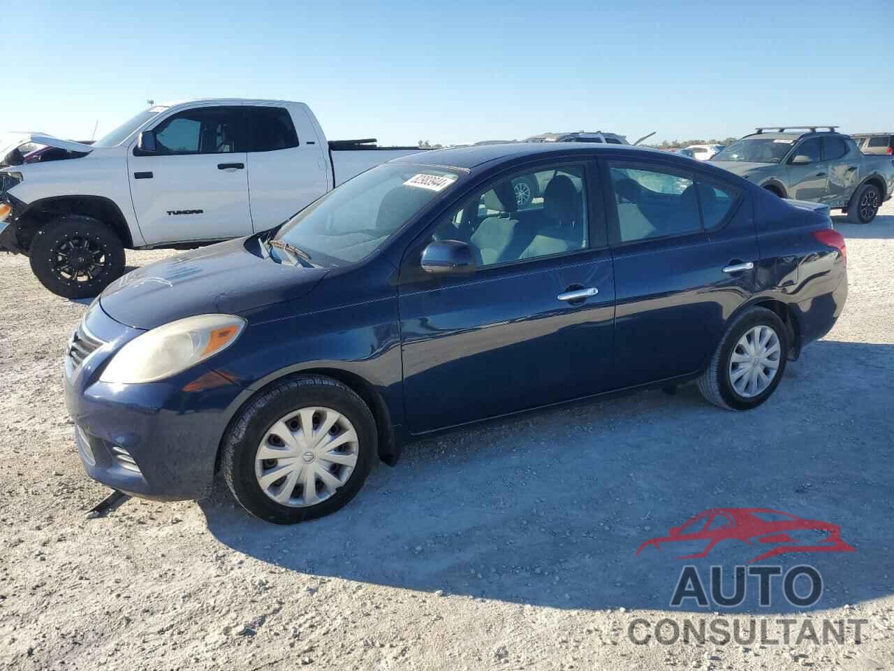 NISSAN VERSA 2013 - 3N1CN7AP9DL841202