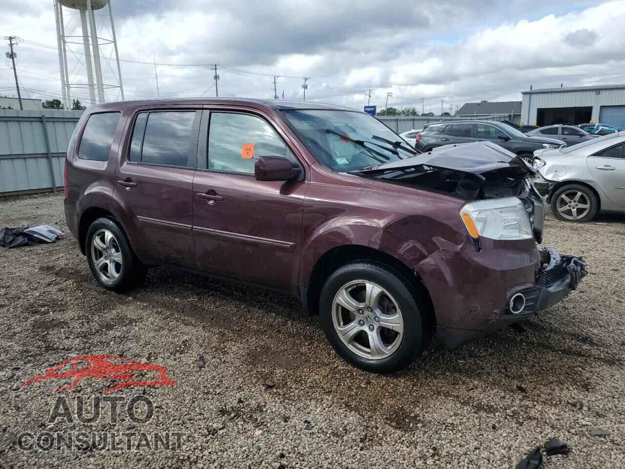 HONDA PILOT 2015 - 5FNYF4H4XFB024557