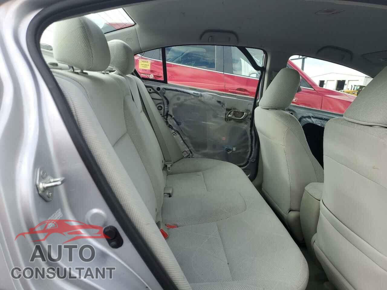 HONDA CIVIC 2012 - 2HGFB2F57CH519115