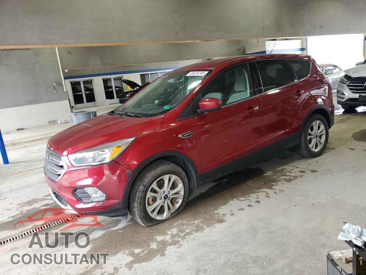 FORD ESCAPE 2017 - 1FMCU0GD1HUD15318